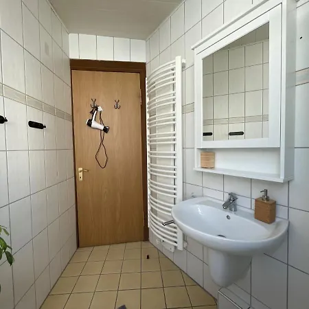 Bettchen - Helle Charmante Wohnung Mit Hochebene Bremerhaven Eksteriør billede